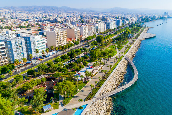 Đặc điểm khí hậu và cuộc sống tương tự Việt Nam